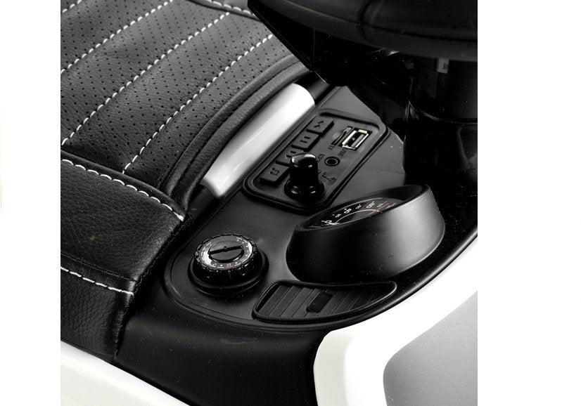 Elektro Kinderauto Weißer Mercedes GLE 63 Mit MP3 Player