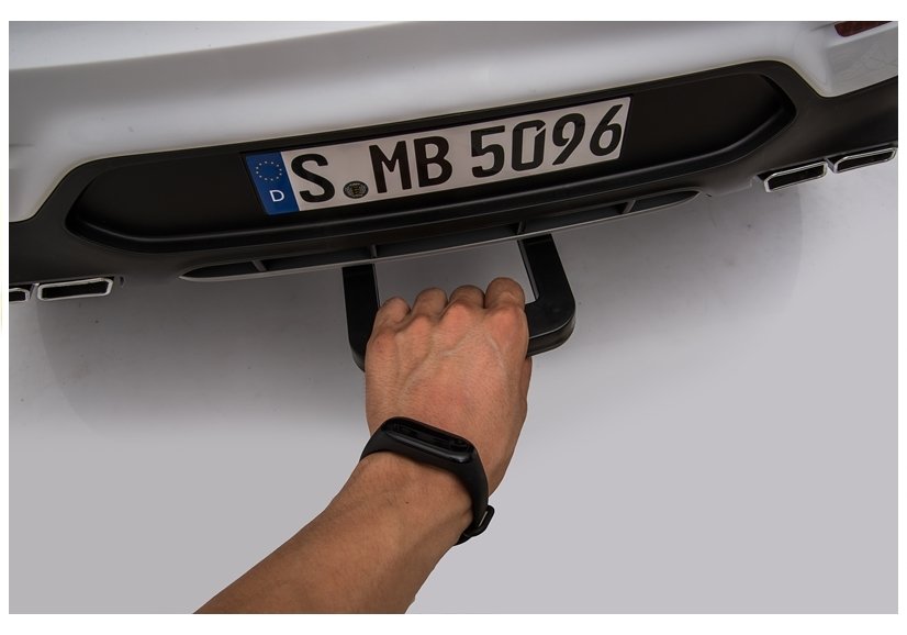 Elektro Kinderfahrzeug Mercedes GLC 63S Weiß 4 Motoren 8 km/h