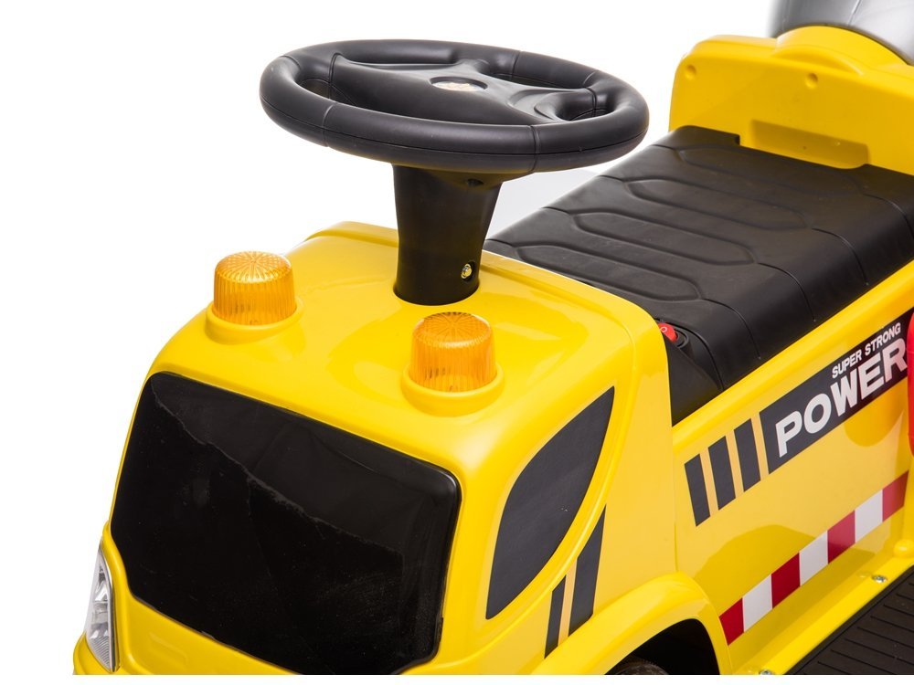 Battery-powered vehicle concrete mixer sounds