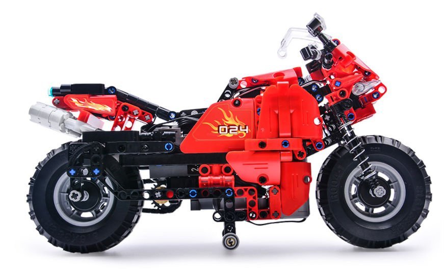 CADA Building Blocks Set Remote Controlled Motorcycle 2.4G 484 Pieces