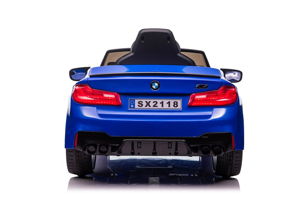 electric car BMW M5 Blue