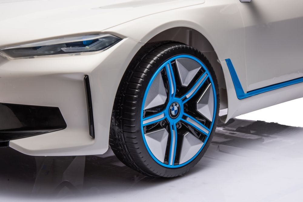 Elektro Kindermotorrad BMW I4 4x4 Weiß