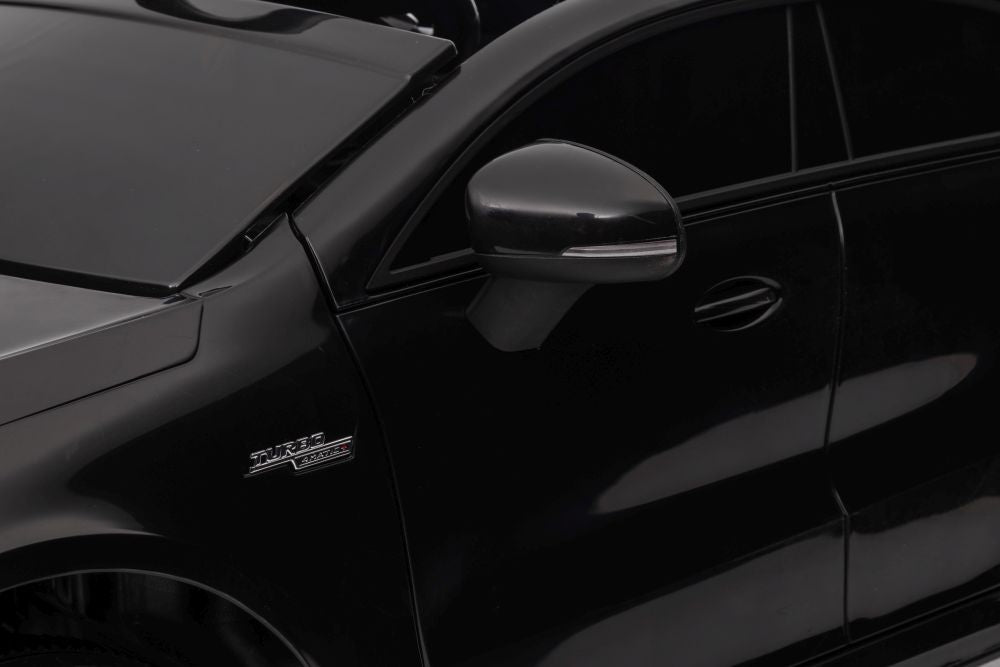 Elektro Kinderauto Mercedes CLA 45s AMG Schwarz Lackiert 4x4