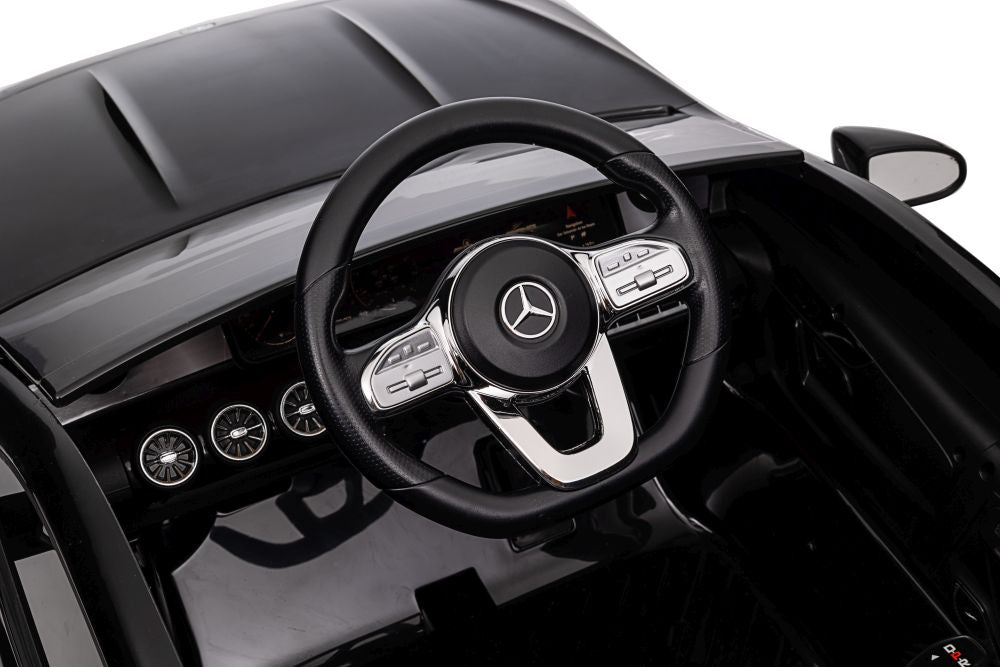 Elektro Kinderauto Mercedes CLA 45s AMG Schwarz Lackiert 4x4