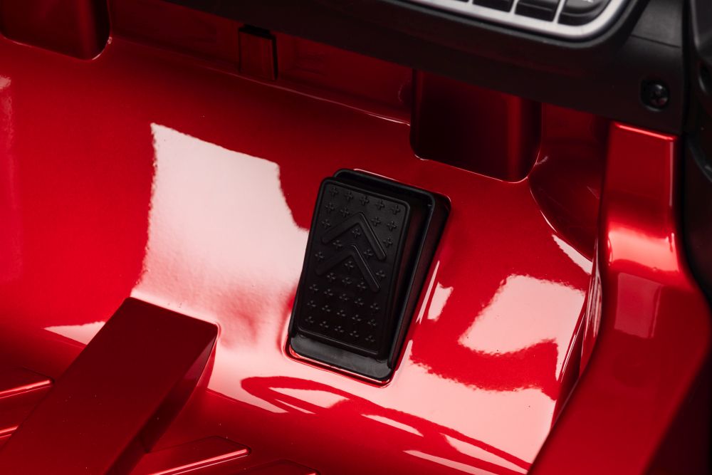 Elektro Kinderauto Mercedes CLA 45s AMG Rot Lackiert 4x4