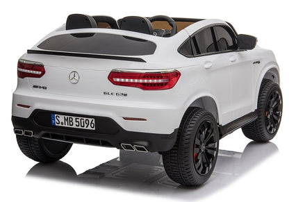 Elektro Kinderfahrzeug Mercedes GLC 63S Weiß 4 Motoren 8 km/h