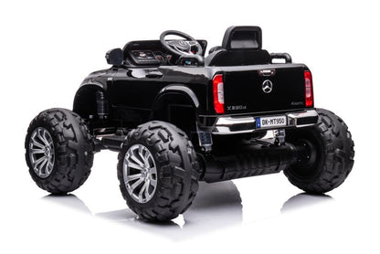 Elektro Kinderauto Mercedes DK-MT950 4x4 Schwarz Lackiert